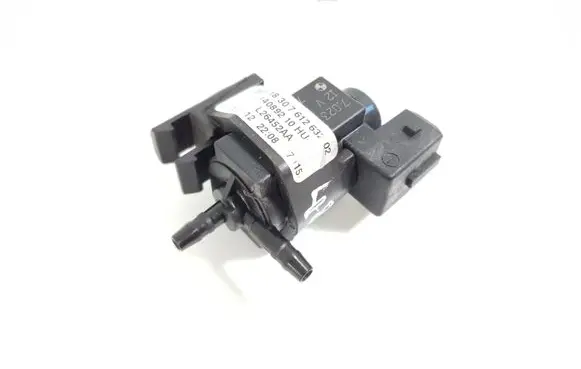 BMW 6 F12 F13 Vacuum valve 18307612632