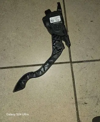 Ford Transit - Tourneo Connect Accelerator throttle pedal F1DC9F836AA 6PV01036884