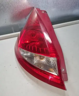 Ford Fiesta Rear/tail lights 8A6113405A