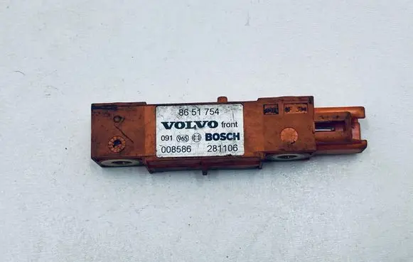 Volvo XC90 Airbag deployment crash/impact sensor 8651754