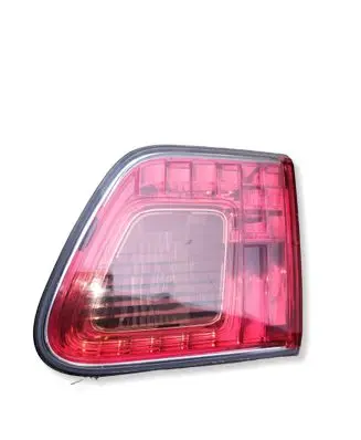 Toyota Avensis T270 Tailgate rear/tail lights 