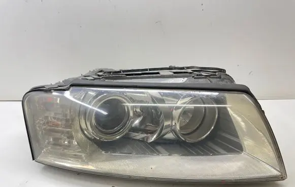 Audi A8 S8 D3 4E Headlight/headlamp 15815400