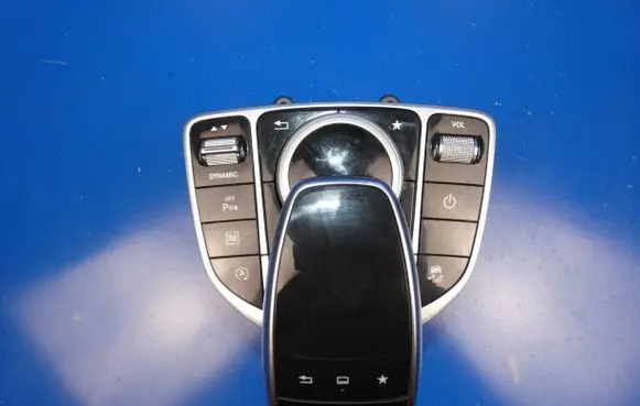 Mercedes-Benz GLC X253 C253 Head unit multimedia control A2059005915 A2059015409 A2059020104