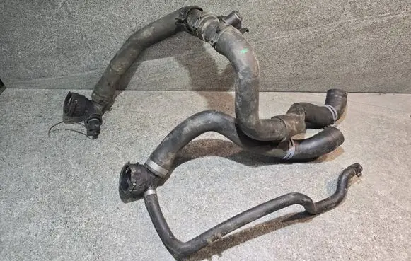 Audi A3 S3 8V Engine coolant pipe/hose 5Q0121049CL