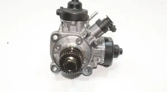 Maserati Ghibli Fuel injection high pressure pump 35022140F