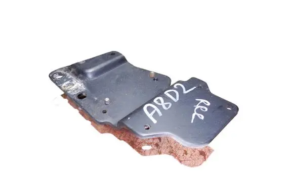 Audi A8 S8 D2 4D Ignition amplifier control unit 4A0905351