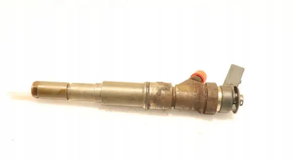 BMW 7 E65 E66 Fuel injector 0445110131