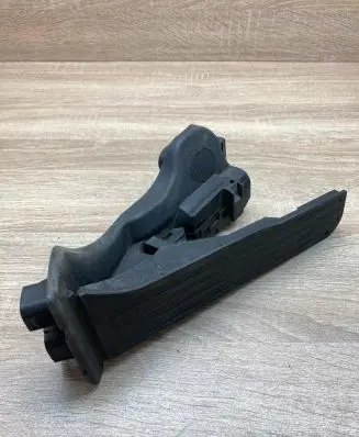 Skoda Octavia Mk2 (1Z) Accelerator throttle pedal 1K1723503AA 6PV01049801