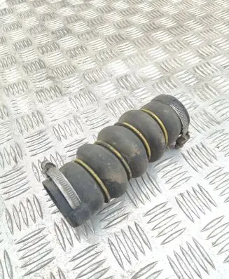 Intercooler hose/pipe