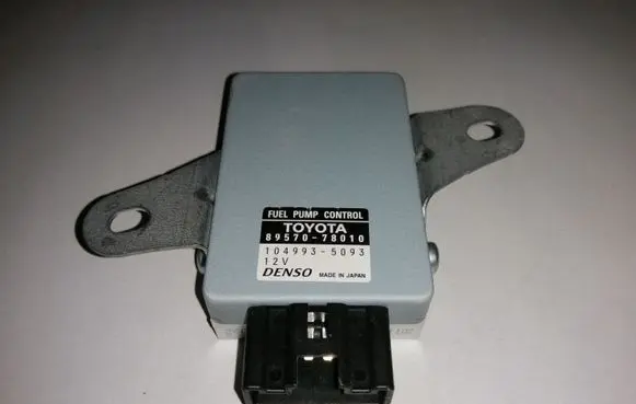 Lexus NX Fuel injection pump control unit/module 8957078010 1049935093