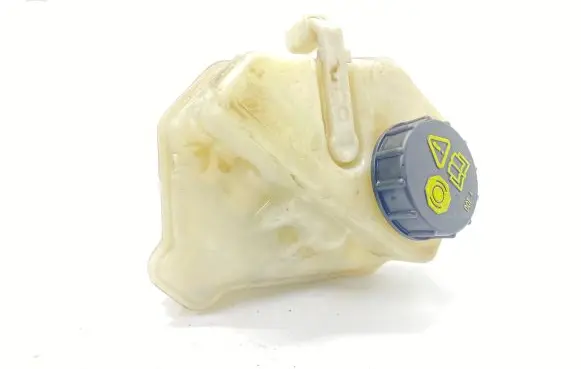 Brake fluid reservoir
