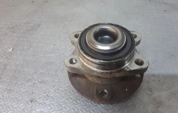 Renault Koleos I Front wheel hub