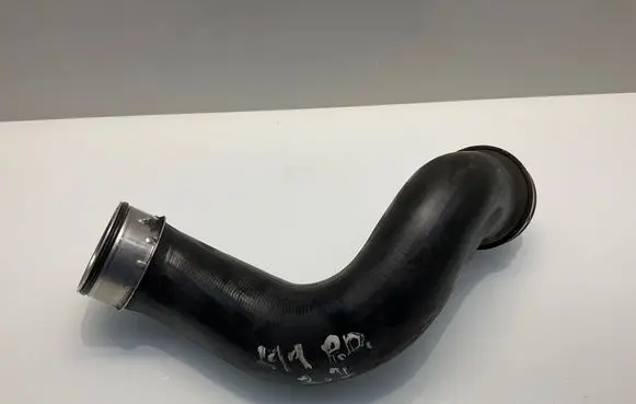 Mercedes-Benz E W211 Intercooler hose/pipe