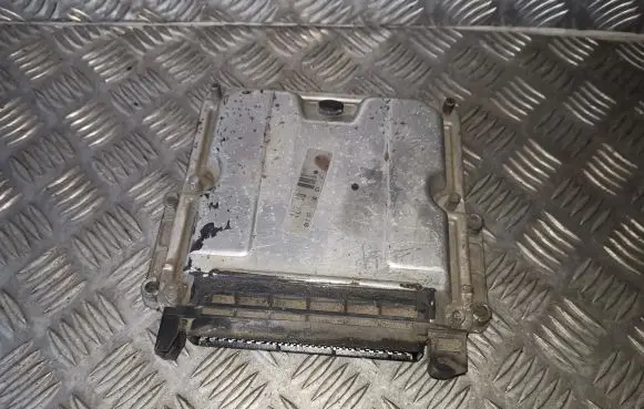 Peugeot 206 Engine control unit/module 0281010500 9641606980