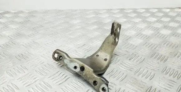 Seat Exeo (3R) Fender mounting bracket 8E0821136A