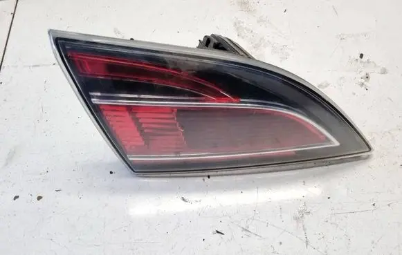 Mazda 6 Tailgate rear/tail lights GS2A513F0 GS2A-513F0