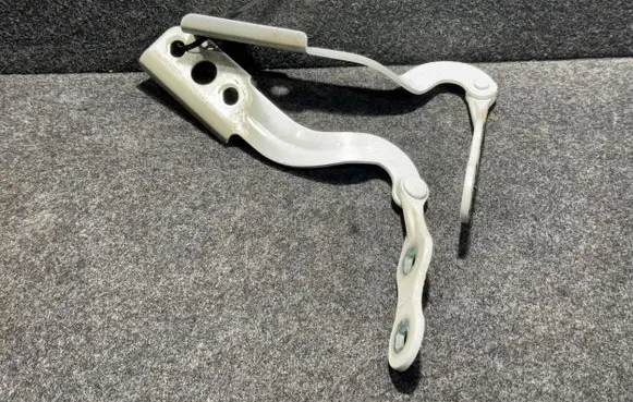 Ford Explorer VI Tailgate/trunk/boot hinge
