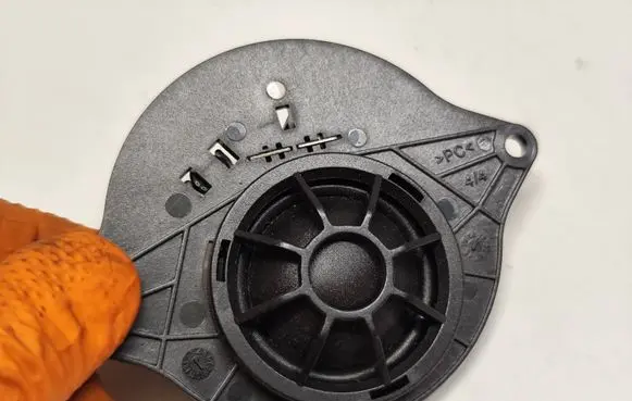 Audi A4 S4 B9 Panel speaker 8W0035399