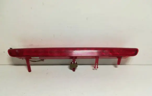 Skoda Octavia Mk2 (1Z) Third/center stoplight 1Z9945097C