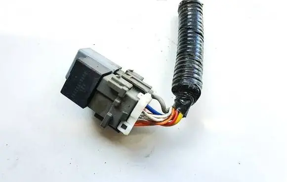 Honda FR-V Fuse box set 1567002680