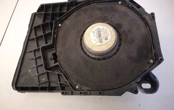 BMW 1 E81 E87 Subwoofer speaker 6513695487102