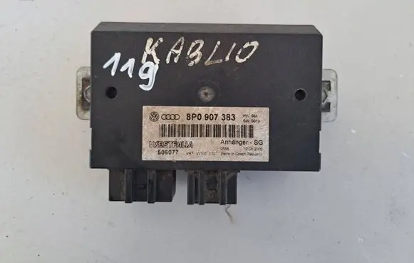 Audi A3 S3 8P Tow bar trailer control unit/module 8P0907383 506077 12052005