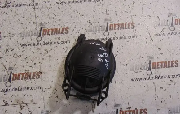 Mercedes-Benz A W169 Headlight/headlamp dust cover A1305239192