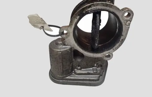 BMW 1 E81 E87 Throttle valve B81861511