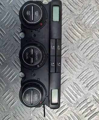 Volkswagen PASSAT B6 Climate control unit