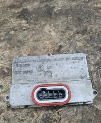 Mercedes-Benz E W211 Headlight ballast module Xenon 5DV00829000 23110200057115 10R047561