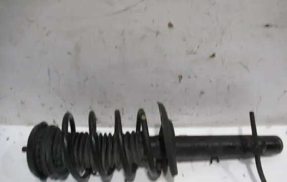 Peugeot 2008 I Front shock absorber/damper