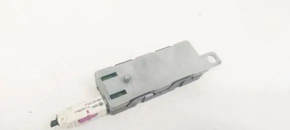 Antenna control unit