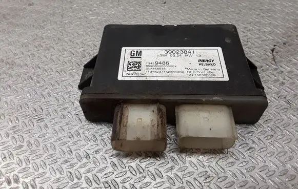 Opel Zafira C Adblue control unit 13439486 39023841