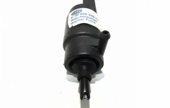 Mercedes-Benz E W210 Windscreen/windshield washer pump 8TW00684804