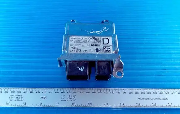 Jaguar XF Airbag control unit/module CF33B 0285010786