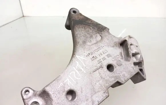 Volkswagen Caddy Engine mounting bracket 03L199207