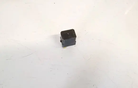 Nissan Murano Z50 Other relay acm33201