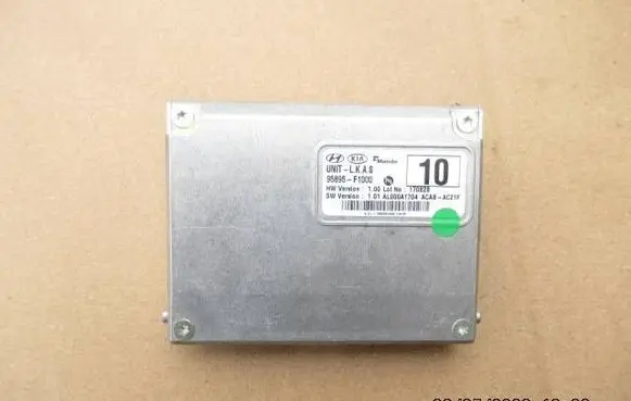 KIA Sportage Windshield/windscreen camera 95895F1000 170828 ACABAC21F