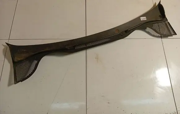 Volkswagen Cross Polo Wiper trim 6R1819415C