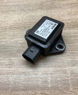 Audi A4 S4 B6 8E 8H ESP acceleration yaw rate sensor 8E0907637A 0265005245 Used