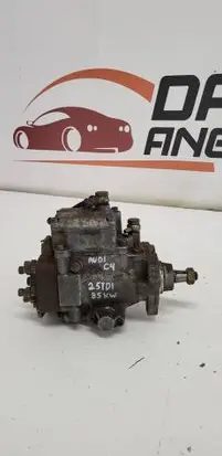 Audi 100 S4 C4 Fuel injection high pressure pump 046130108