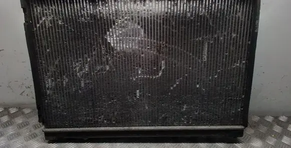Coolant radiator