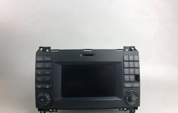 Mercedes-Benz Sprinter W906 Radio/CD/DVD/GPS head unit A9069007000
