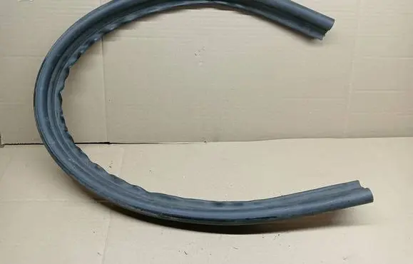 Audi A6 S6 C7 4G Engine compartment rubber 4G0823723