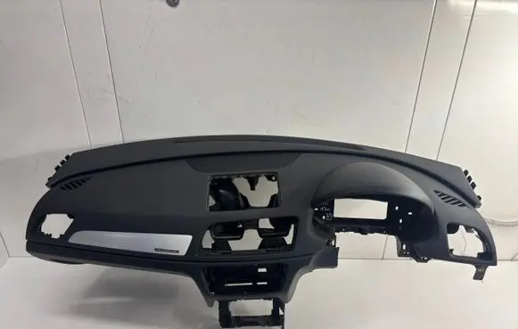 Audi Q3 8U Dashboard 