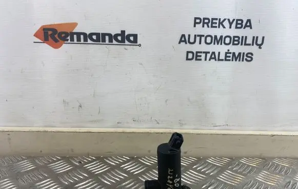 Windscreen/windshield washer pump