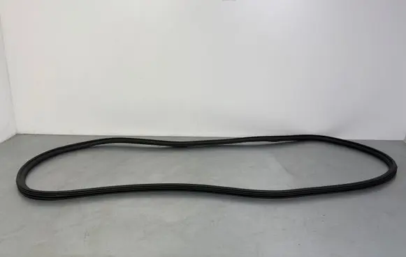 Porsche Macan (95B) Front door rubber seal 95B831721