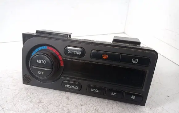 Subaru Outback Climate control unit 3P26034700 72317AE160