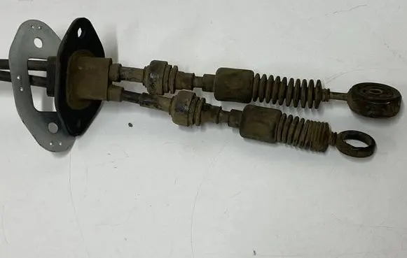 Hyundai Tucson JM Gear shifter/selector M02