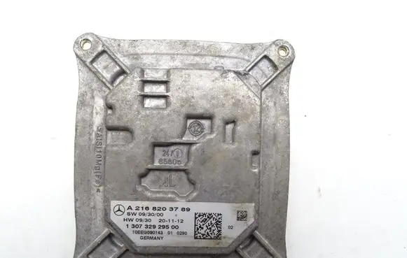 Mercedes-Benz S W221 LED ballast control module A2168203789 130732929500